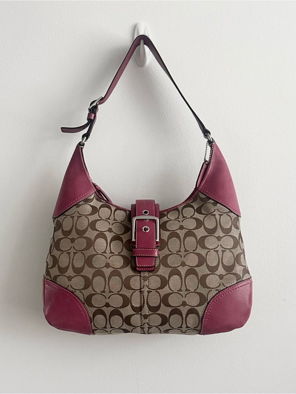 Vintage Y2K Coach 7053 Hamptons Hobo Tan Pink Canvas Signature Shoulder Bag